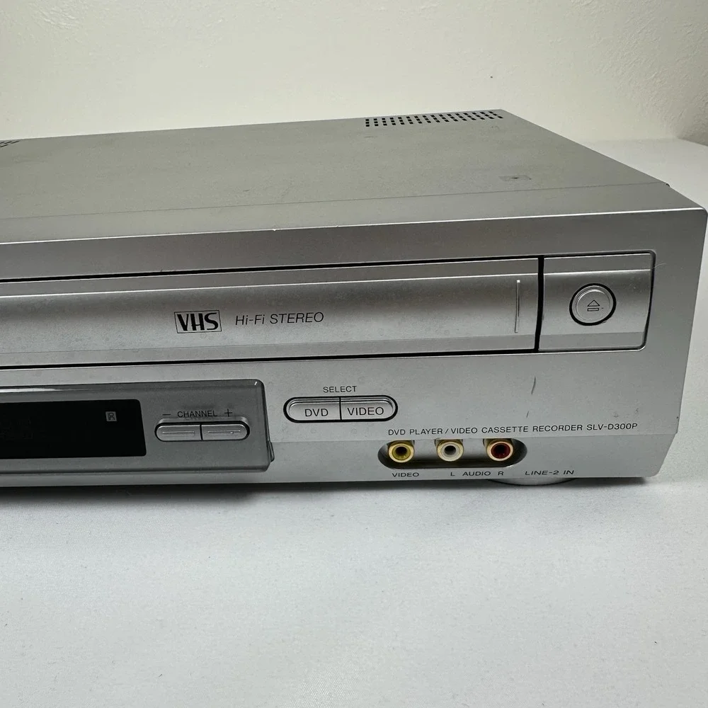 Sony SLV-D300P DVD VCR Combo Recorder VHS No Remote Tested